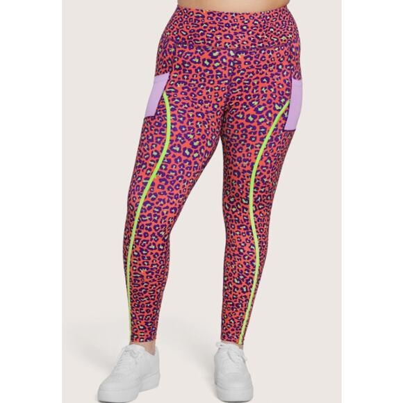 Peloton x Brittany Allen Leopard Cargo Leggings size M